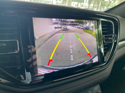 New 2023 Dodge Durango GT RWD image 11