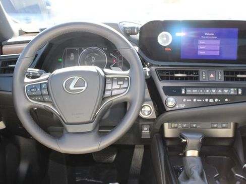 Used 2023 Lexus ES 300h w/ Premium Package FWD image 14