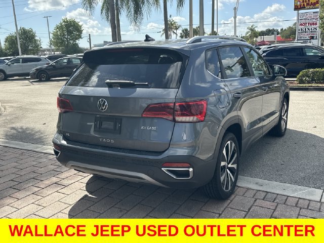 Used 2023 Volkswagen Taos SE FWD image 3