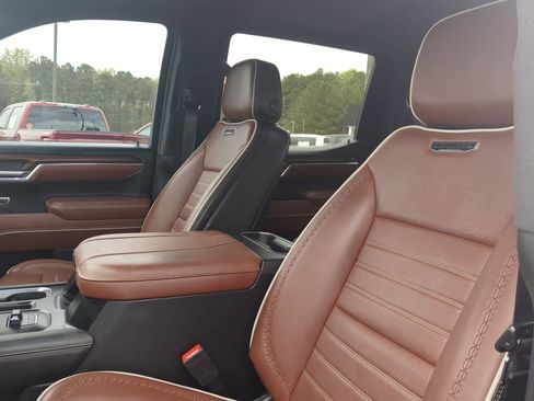 Used 2023 GMC Sierra 1500 Denali Ultimate image 15