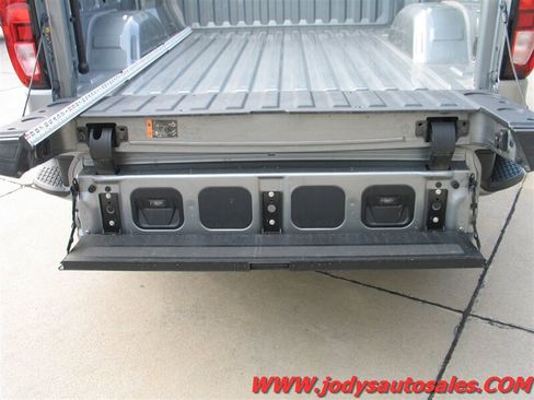 Used 2023 GMC Sierra 1500 Elevation w/ Preferred Package AWD/4WD image 40