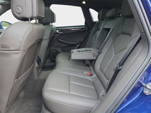 Used 2024 Porsche Macan S image 17