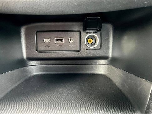 Used 2020 Chevrolet Equinox LT FWD image 16