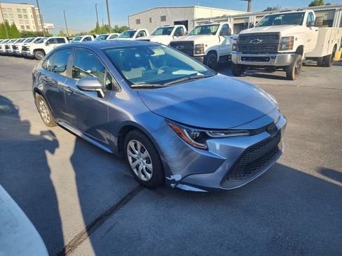 Used 2020 Toyota Corolla LE FWD image 1