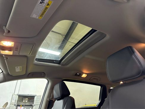 Used 2025 Honda Odyssey EX-L image 23