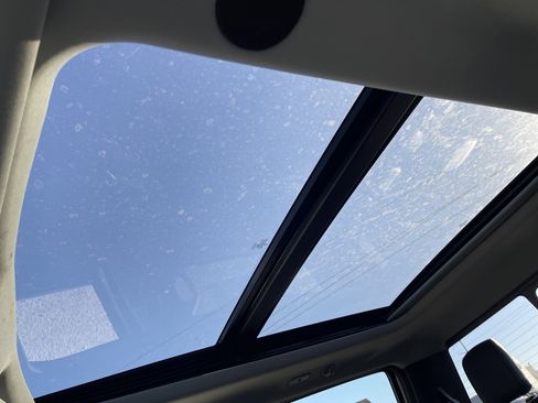 New 2026 Ford F250 Lariat w/ Lariat Ultimate Package image 34