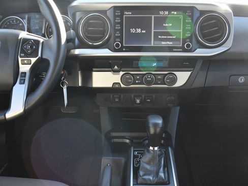 Used 2021 Toyota Tacoma SR5 image 17