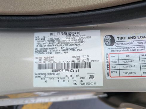 Used 2009 Lincoln MKZ image 28