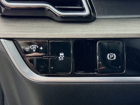 Certified 2025 Kia Sportage X-Line AWD/4WD image 10