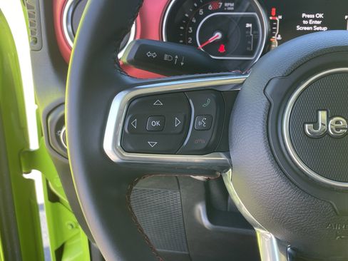 Used 2021 Jeep Wrangler Unlimited Rubicon w/ Safety Group image 18