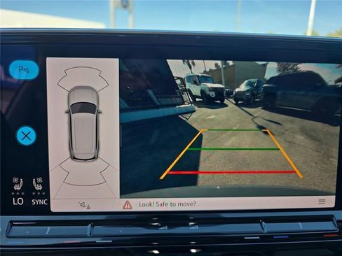 New 2026 Volkswagen Atlas SE image 22