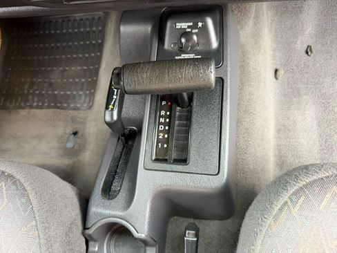 Used 2002 Jeep Wrangler X AWD/4WD image 74