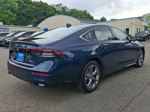 Used 2024 Honda Accord EX-L image 4