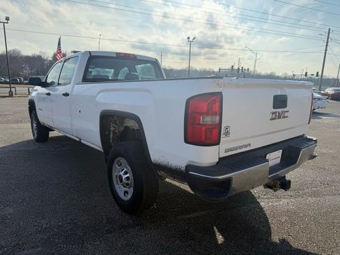 Used 2017 GMC Sierra 2500 2WD Crew Cab image 5