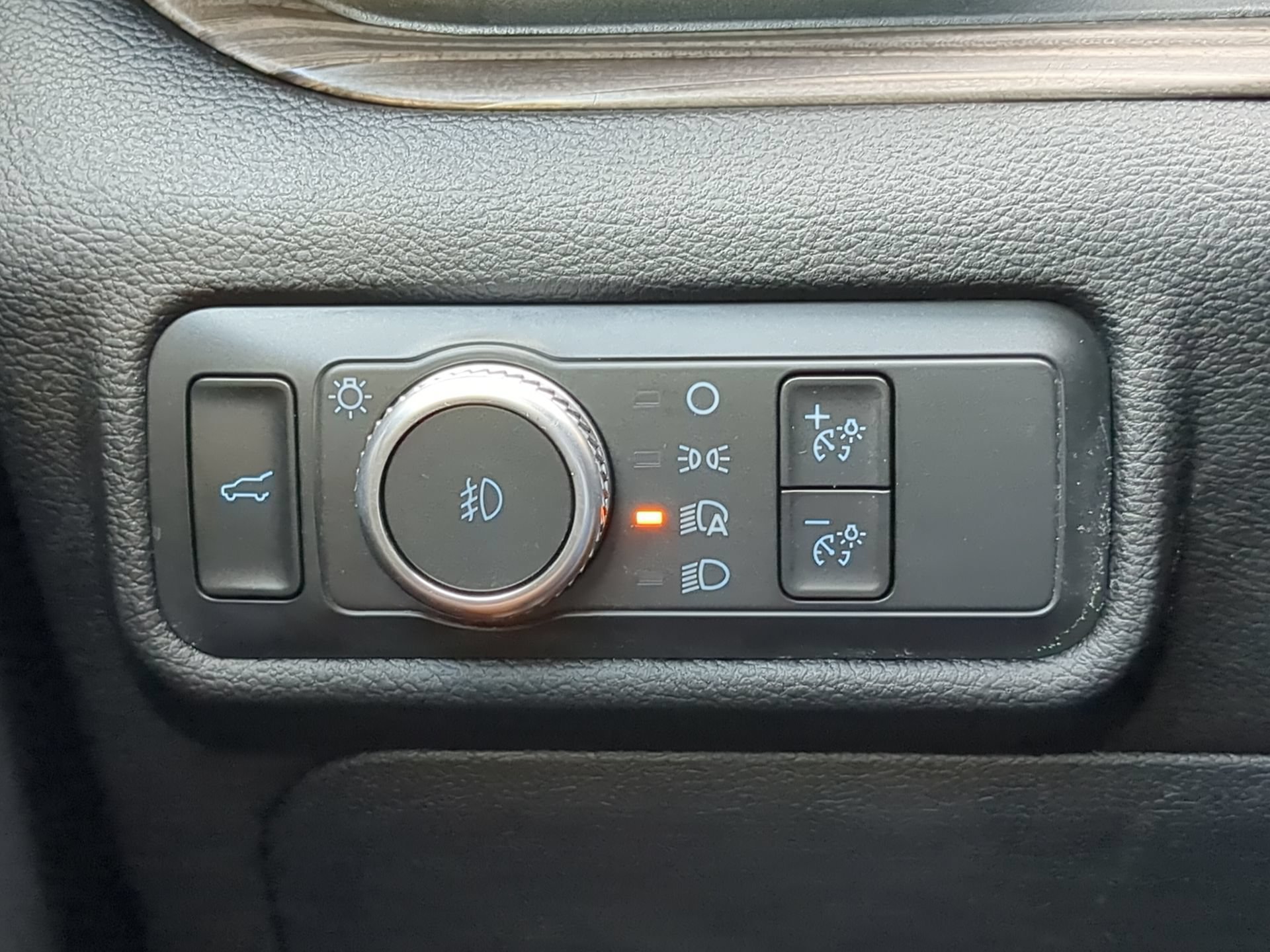 Certified 2022 Ford Explorer Limited RWD image 66