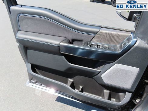 New 2025 Ford F350 Platinum w/ FX4 Off-Road Package image 28