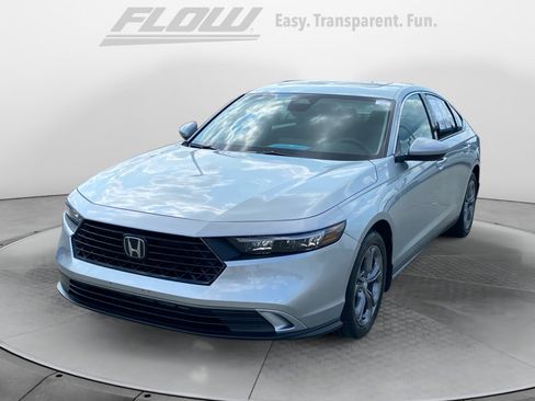 Certified 2024 Honda Accord EX image 4
