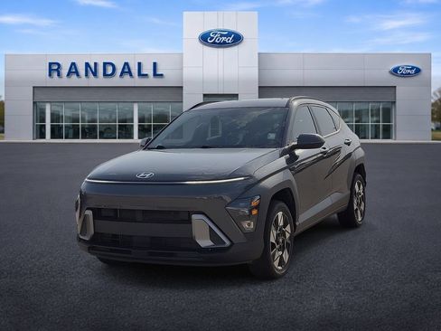 Used 2024 Hyundai Kona SEL w/ Convenience Package AWD/4WD image 2