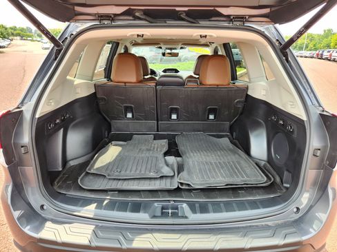 Used 2024 Subaru Forester Touring w/ POP Package 3 AWD/4WD image 8