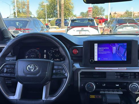 Used 2025 Toyota Tacoma TRD Off-Road w/ TRD Off Road Upgrade Package image 10