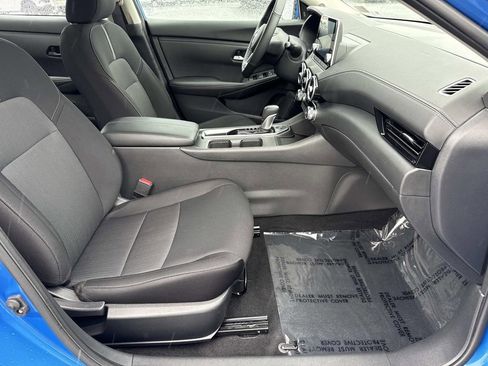 Used 2025 Nissan Sentra SV w/ All-Weather Package FWD image 20