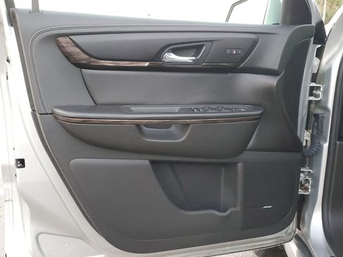 Used 2016 GMC Acadia Denali image 23