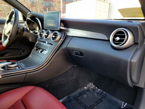 Used 2018 Mercedes-Benz C 300 4MATIC Cabriolet image 32