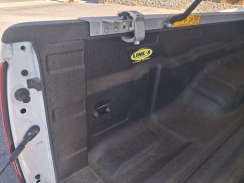 Used 2012 Nissan Frontier S w/ S Preferred Pkg RWD image 15