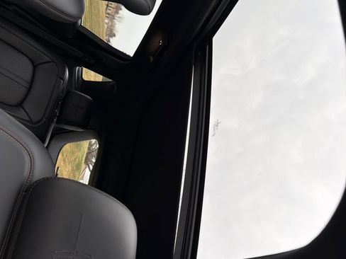 Used 2018 Lincoln MKX Black Label w/ Enhanced Security Package image 6