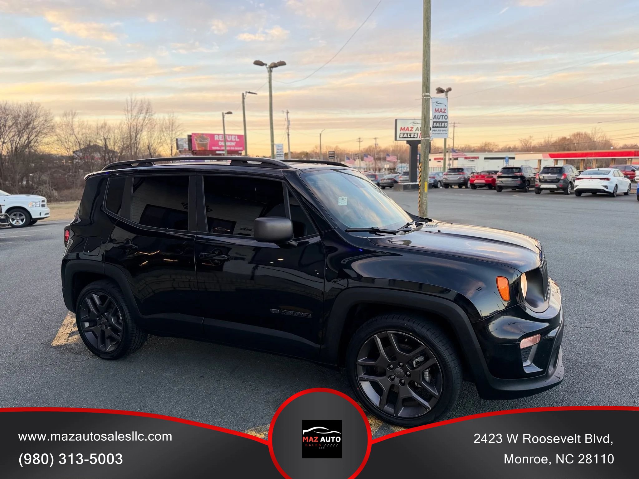 Used 2021 Jeep Renegade Latitude FWD image 3