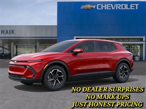 New 2026 Chevrolet Equinox EV LT image 2