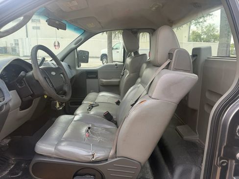Used 2006 Ford F150 XL RWD image 9