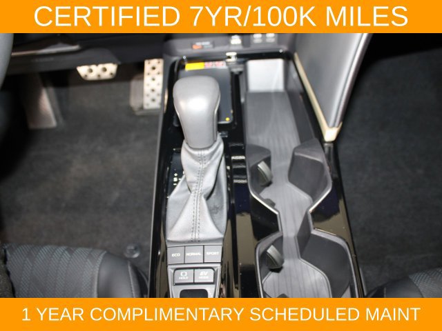 Used 2025 Toyota Camry XSE FWD image 27