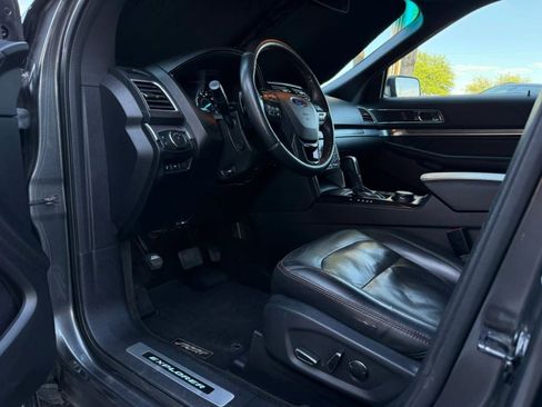 Used 2016 Ford Explorer Sport w/ Equipment Group 401A AWD/4WD image 40
