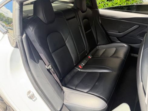 Used 2020 Tesla Model 3 Standard Range Plus RWD image 40