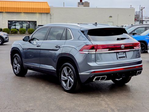 Used 2024 Volkswagen Atlas Cross Sport SEL R-Line image 13