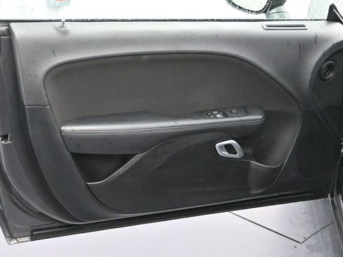 Used 2022 Dodge Challenger GT RWD image 10