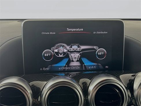 Used 2018 Mercedes-Benz AMG GT Roadster image 16