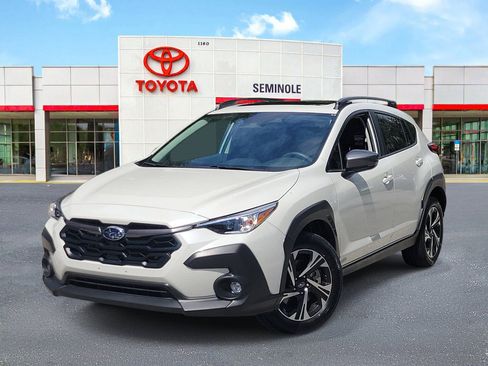 Used 2025 Subaru Crosstrek 2.5i Premium AWD/4WD image 1
