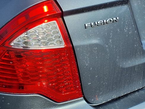 Used 2012 Ford Fusion SE image 21