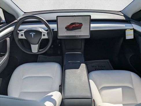 Used 2022 Tesla Model Y Long Range image 20