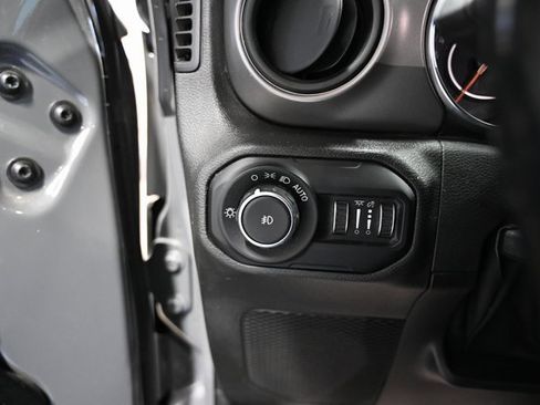 Used 2021 Jeep Wrangler Unlimited Sport image 25
