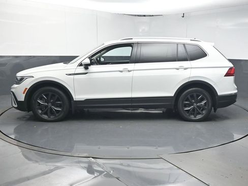 Used 2022 Volkswagen Tiguan SE image 5