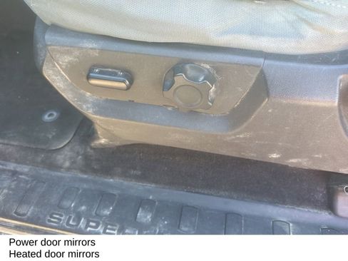 Used 2015 Ford F250 XLT w/ Snow Plow Prep Package image 19