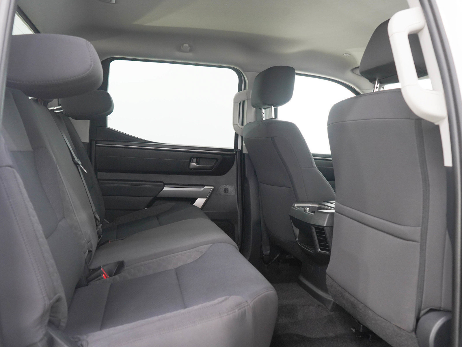 Used 2022 Toyota Tundra SR5 AWD/4WD image 14