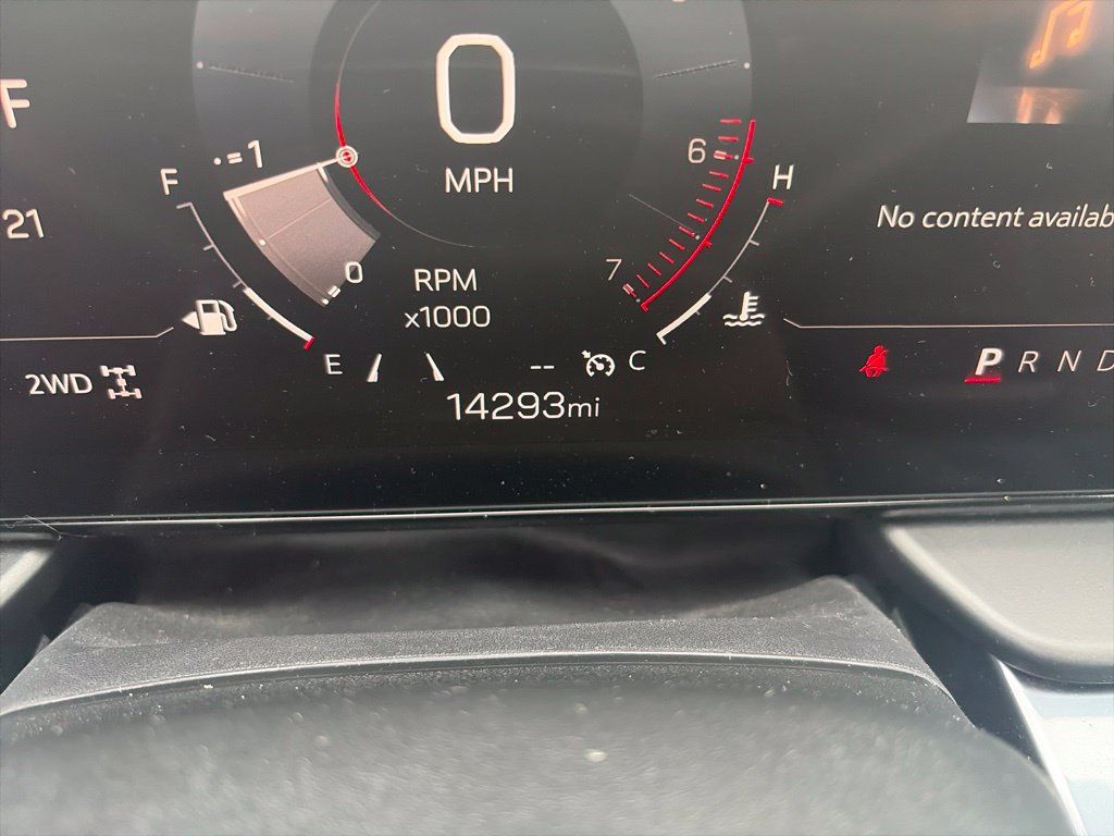 Used 2026 GMC Terrain AT4 w/ Convenience Package III AWD/4WD image 26