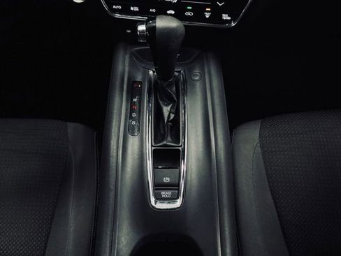 Used 2019 Honda HR-V EX image 28