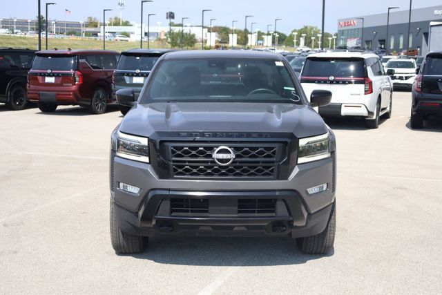 Used 2023 Nissan Frontier SV w/ Midnight Edition Package AWD/4WD image 2
