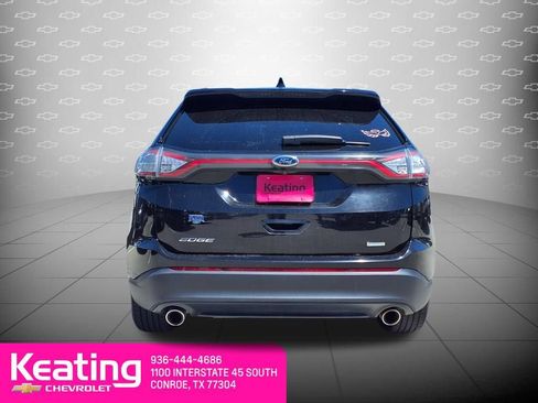 Used 2017 Ford Edge SE FWD image 6