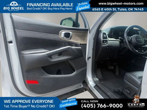 Used 2022 Kia Sorento EX FWD image 12